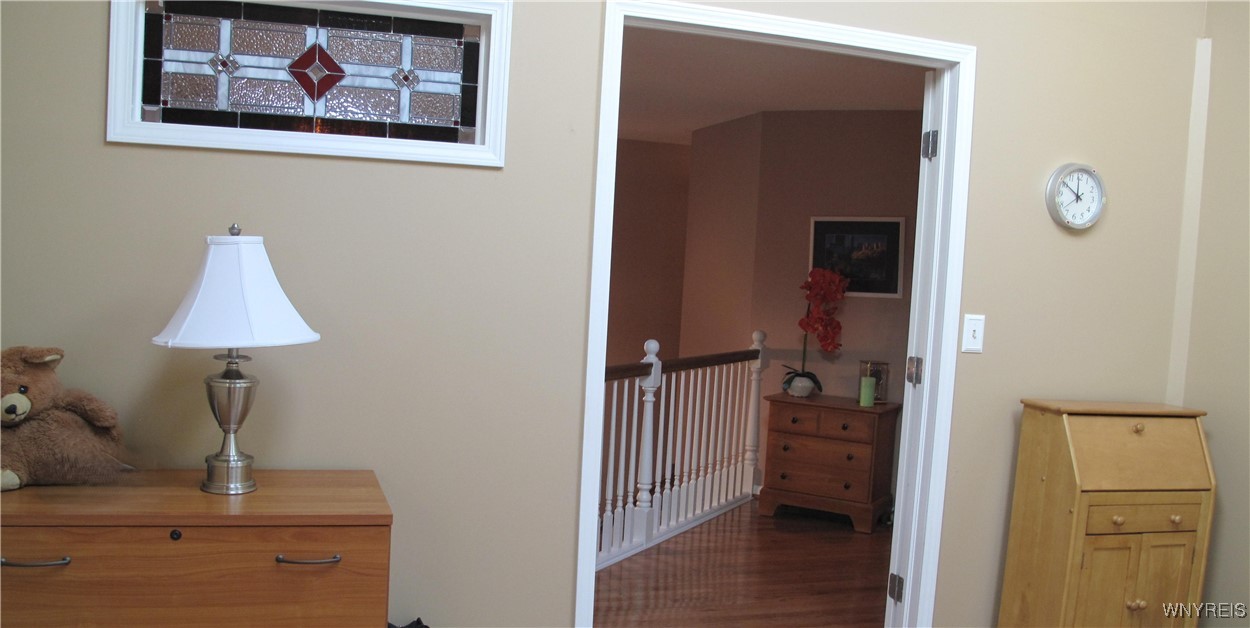 9 Towne Square Drive Lancaster, NY 14086 - Photo 32 of 44