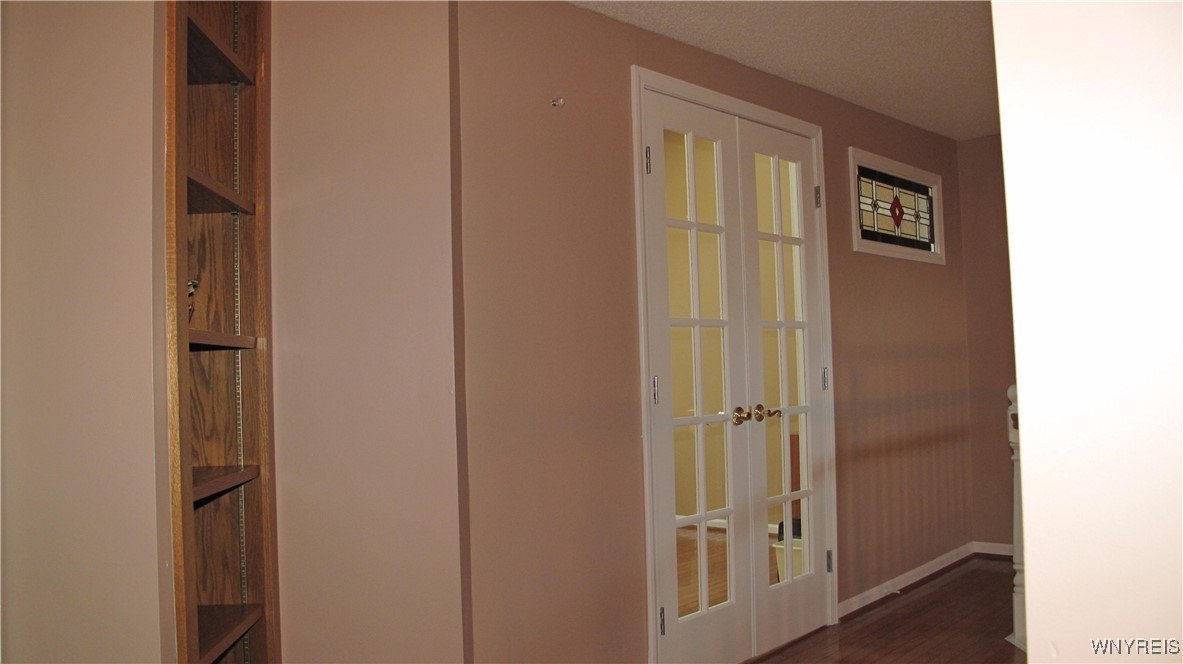 9 Towne Square Drive Lancaster, NY 14086 - Photo 33 of 44