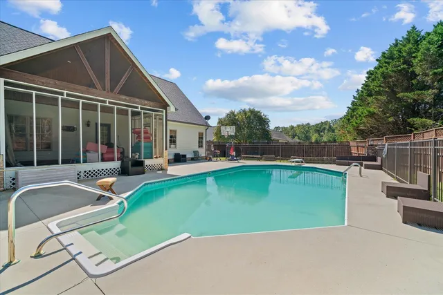 $472,500 | 36 Pheonix Circle, Rock Spring, GA 30739