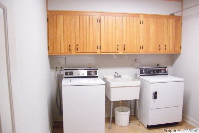 5579 White Hall Road Gloucester, VA 23061 - Photo 4 of 21 Gallery Image 4
