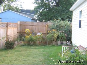 2060 North 7th Street Springfield, IL 62702 - Photo 3 of 9