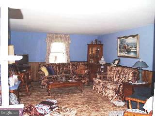 2160 Needhammer Road Pottstown, PA 19464 - Photo 5 of 6 Gallery Image 5