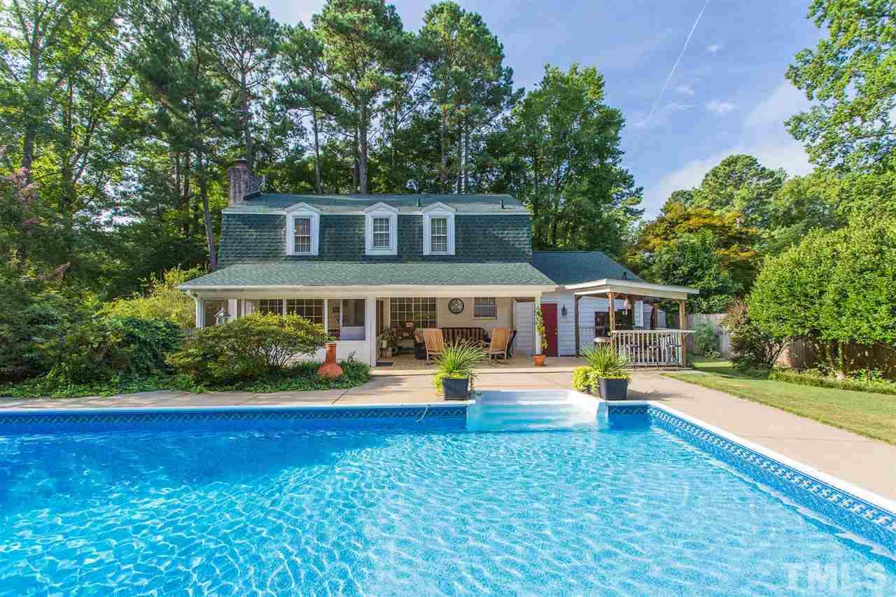 4300 Pike Road Raleigh, NC 27613 - Photo 5 of 28 a front view of a house with garden
