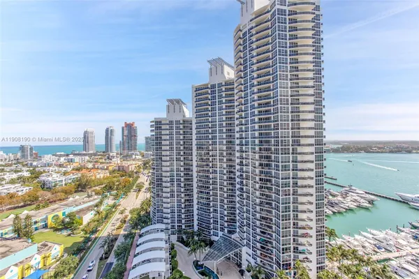 $17,000 | 450 Alton Road, Unit 2110, Miami Beach, FL 33139