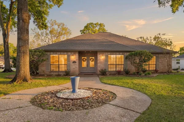 $430,000 | 4715 Dunleith Street, Beaumont, TX 77706