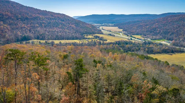 $520,000 | 519 Hargiss Cove Road, South Pittsburg, TN 37380