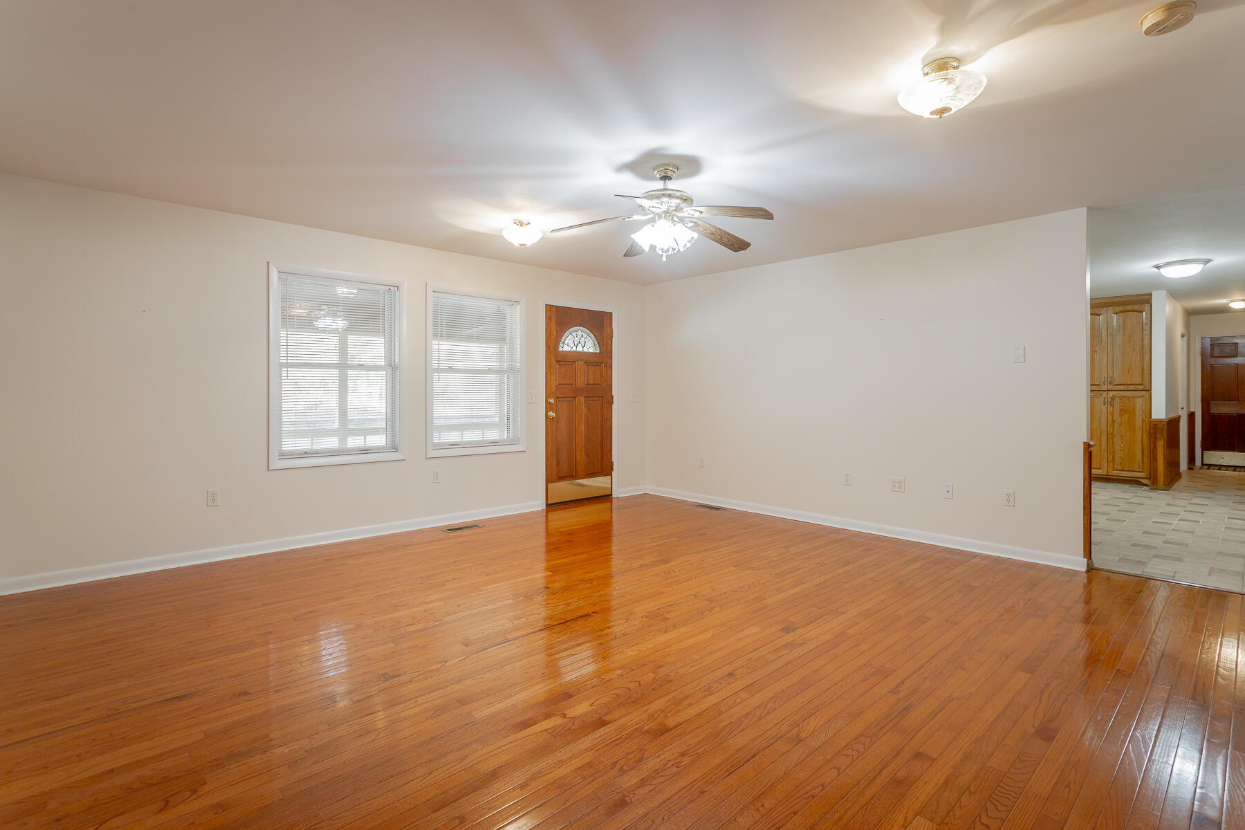 519 Hargiss Cove Road South Pittsburg, TN 37380 - Photo 13 of 118 519 Hargiss Cove Road HD-41