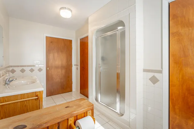 $520,000 | 519 Hargiss Cove Road, South Pittsburg, TN 37380