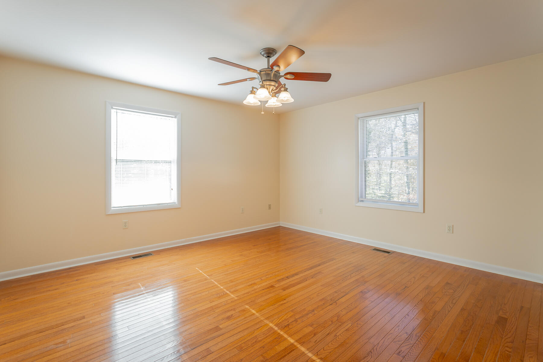 519 Hargiss Cove Road South Pittsburg, TN 37380 - Photo 47 of 118 519 Hargiss Cove Road HD-75