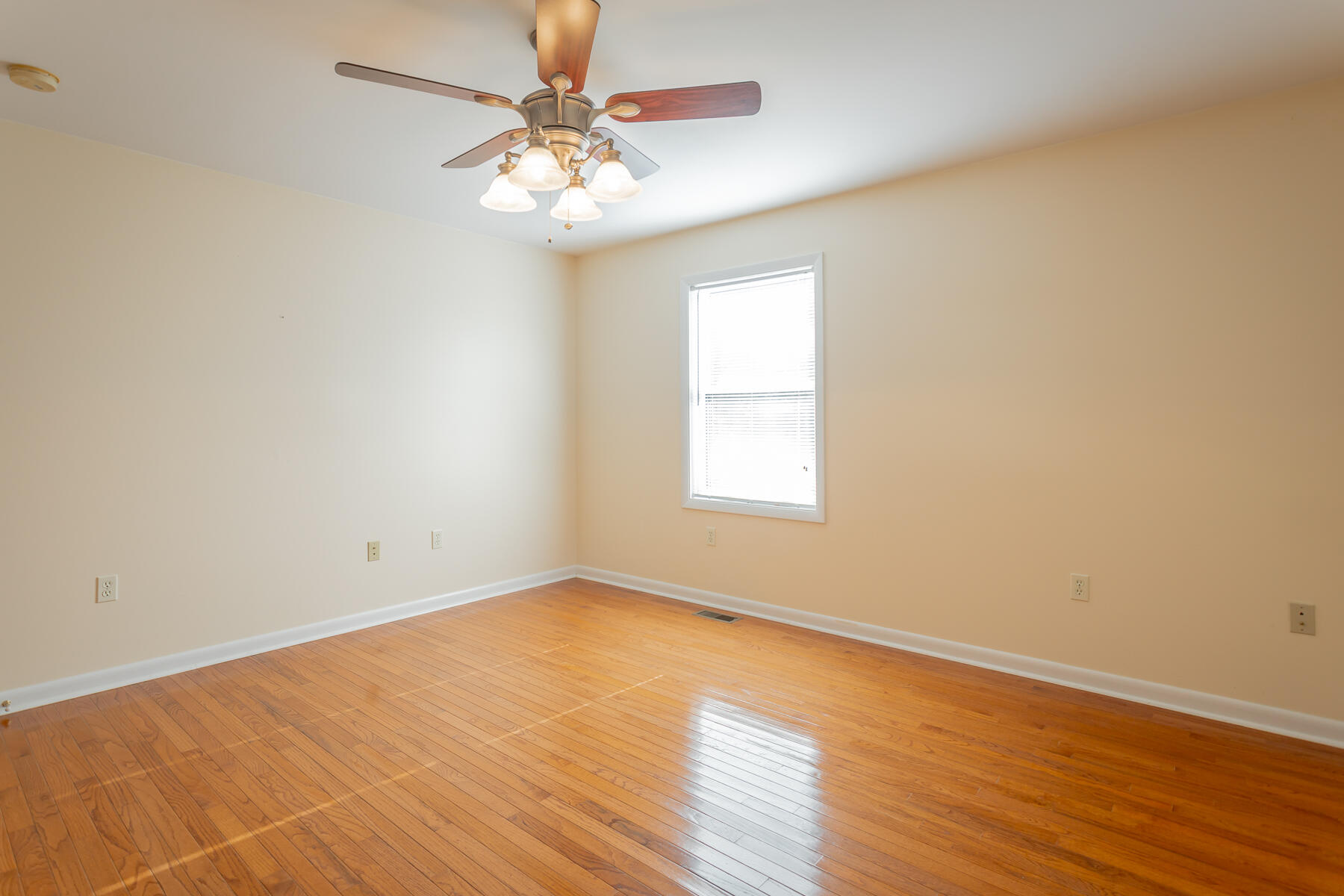 519 Hargiss Cove Road South Pittsburg, TN 37380 - Photo 49 of 118 519 Hargiss Cove Road HD-77