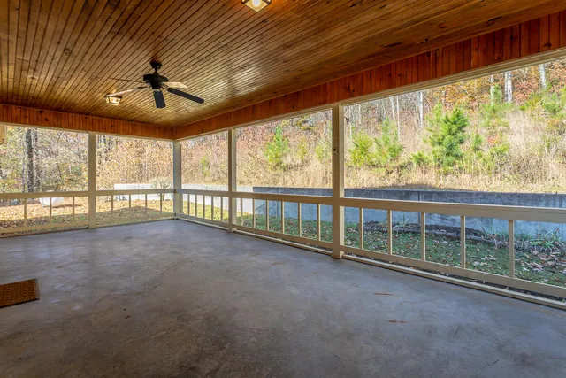 $520,000 | 519 Hargiss Cove Road, South Pittsburg, TN 37380
