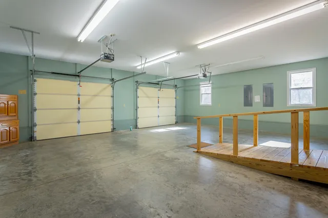 $520,000 | 519 Hargiss Cove Road, South Pittsburg, TN 37380