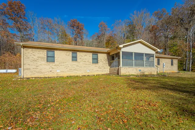$520,000 | 519 Hargiss Cove Road, South Pittsburg, TN 37380
