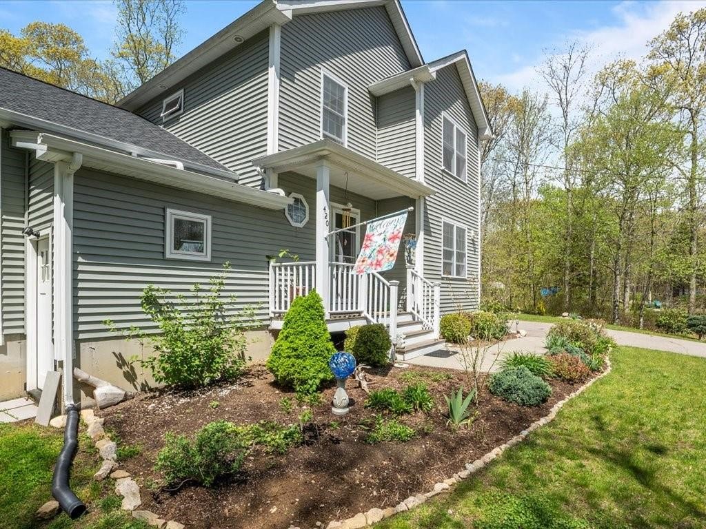 420 Klondike Road Charlestown, RI 02813 - Photo 3 of 41