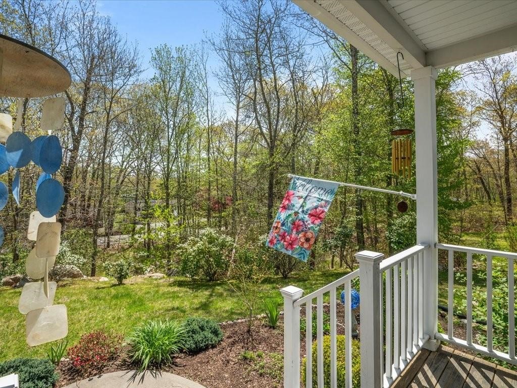 420 Klondike Road Charlestown, RI 02813 - Photo 6 of 41