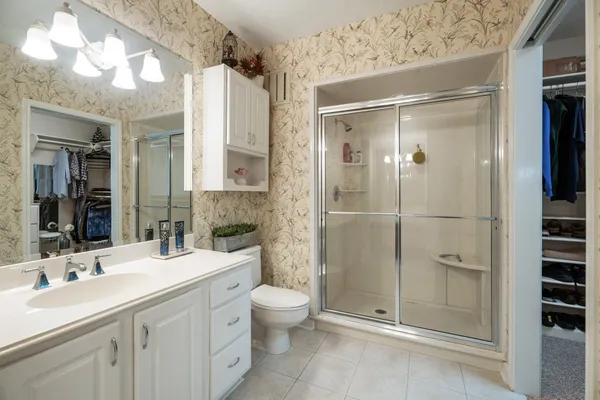 $995,000 | 1401 East Beach Drive, Unit 511/512, Galveston, TX 77550