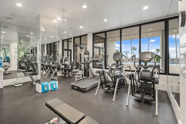 $995,000 | 1401 East Beach Drive, Unit 511/512, Galveston, TX 77550