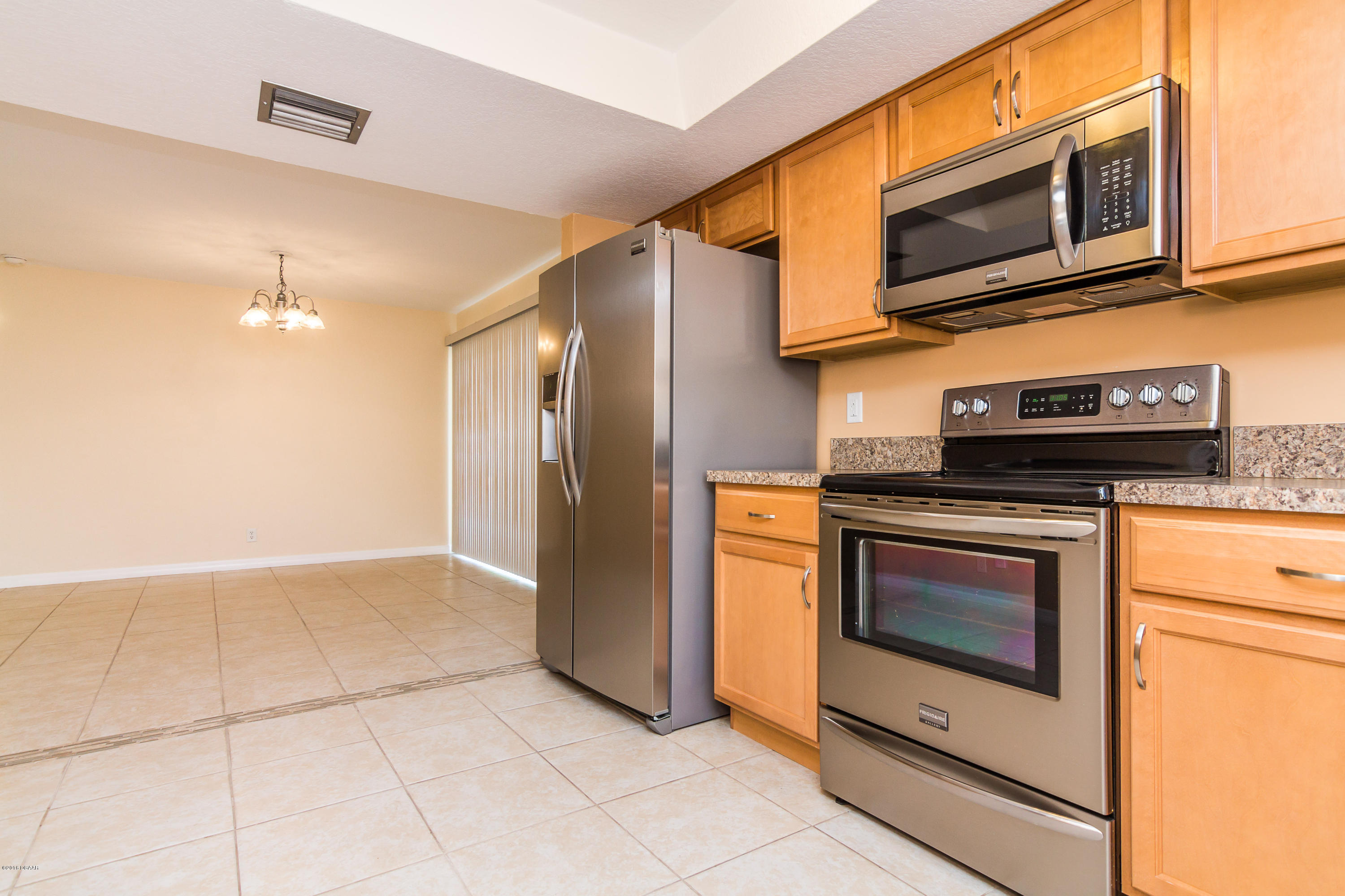 1742 Western Road South Daytona, FL 32119 - Photo 8 of 31 20160411-IMG_2524
