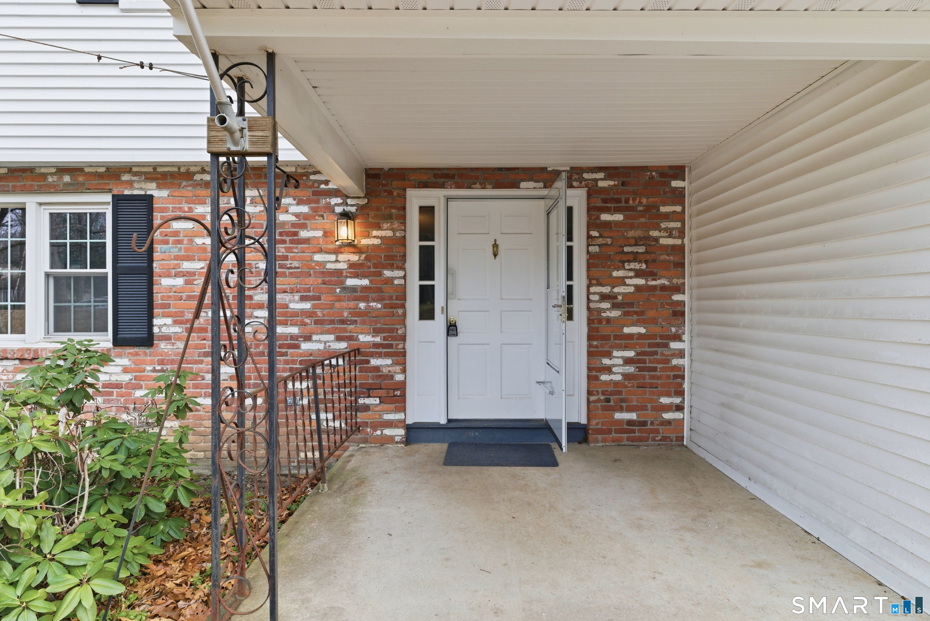 106 David Drive Coventry, CT 06238 - Photo 4 of 40