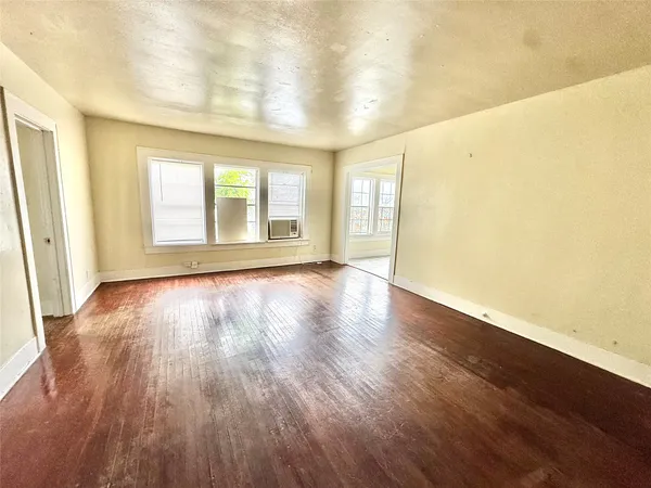 $800 | 1658 West Main Street, Unit 1, Houston, TX 77006