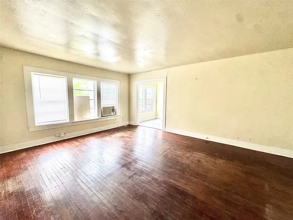 $800 | 1658 West Main Street, Unit 1, Houston, TX 77006