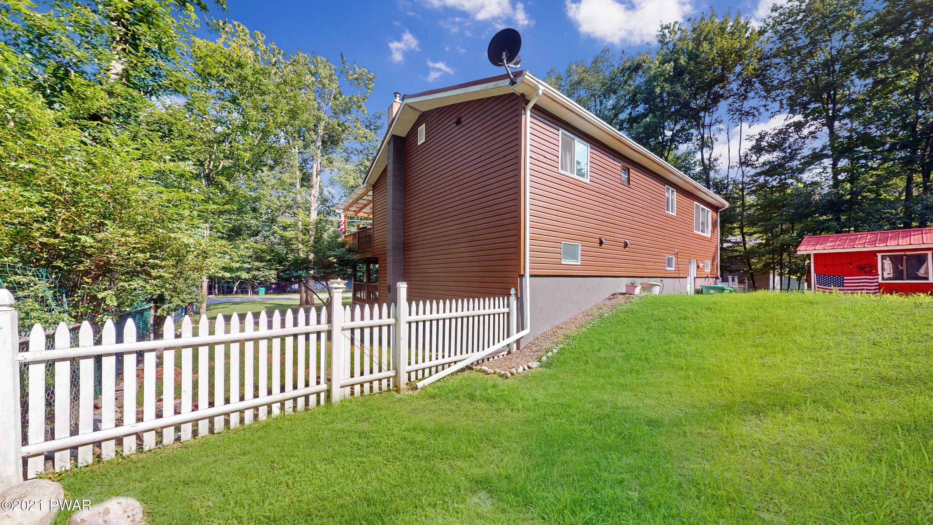 167 Skyview Road Dingmans Ferry, PA 18328 - Photo 24 of 52