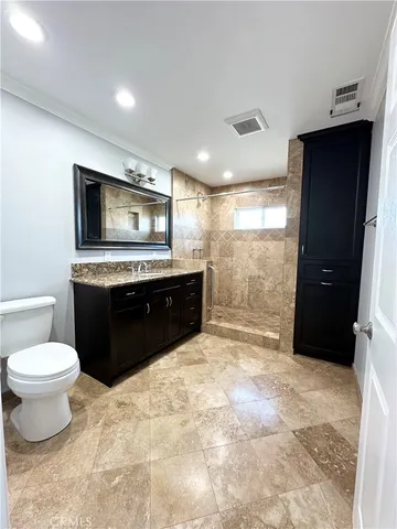 $4,000 | 528 East 238th Place, Unit C, Carson, CA 90745