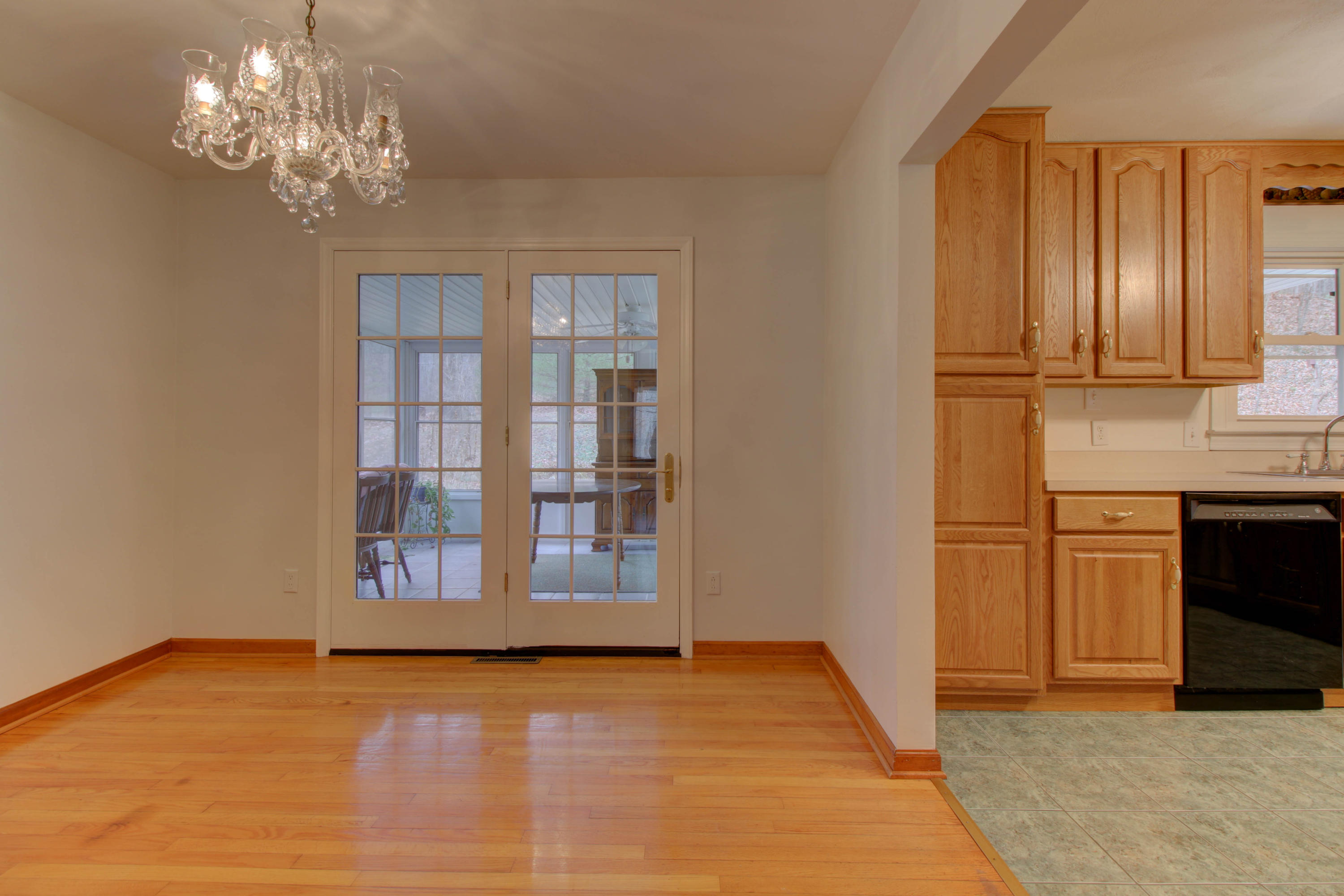 5562 Bradshaw Road Salem, VA 24153 - Photo 15 of 35 Dining Room