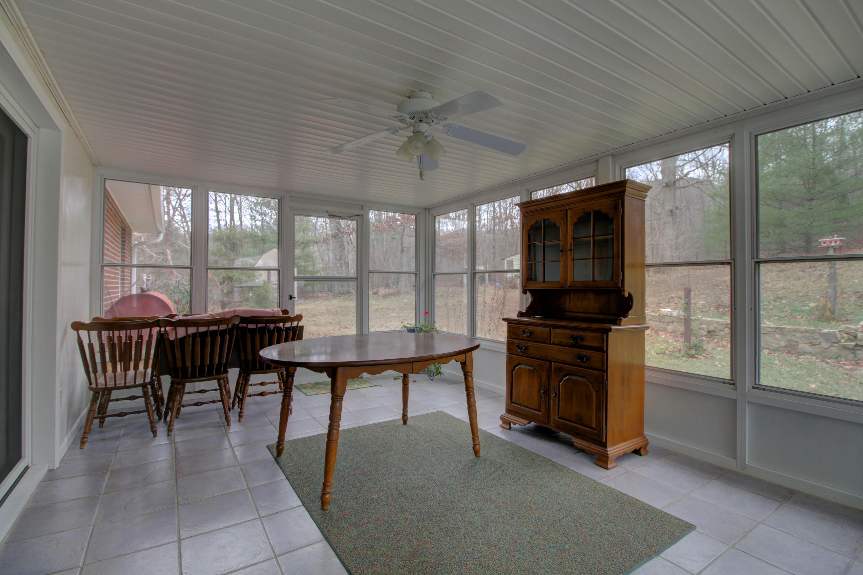 5562 Bradshaw Road Salem, VA 24153 - Photo 25 of 35 Sunroom