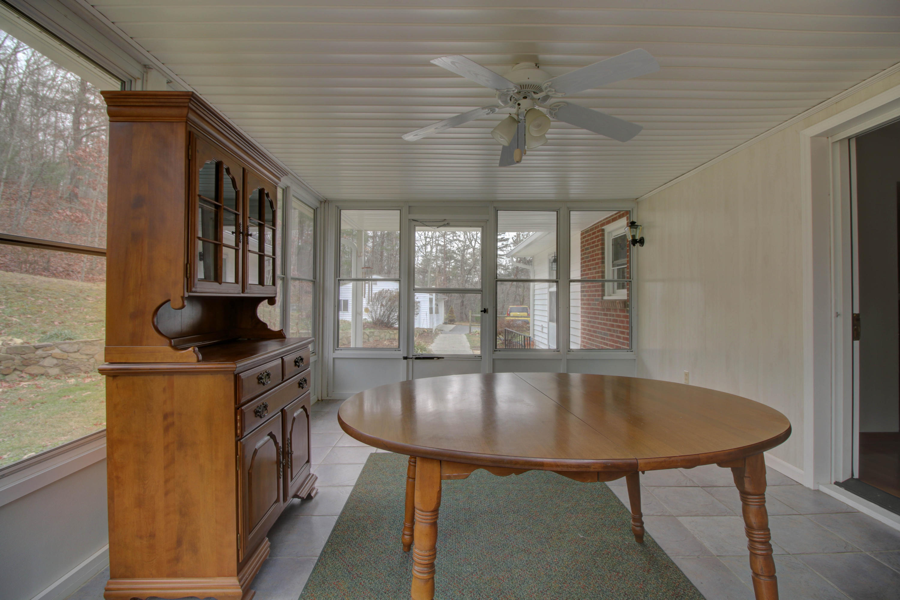 5562 Bradshaw Road Salem, VA 24153 - Photo 26 of 35 Sunroom