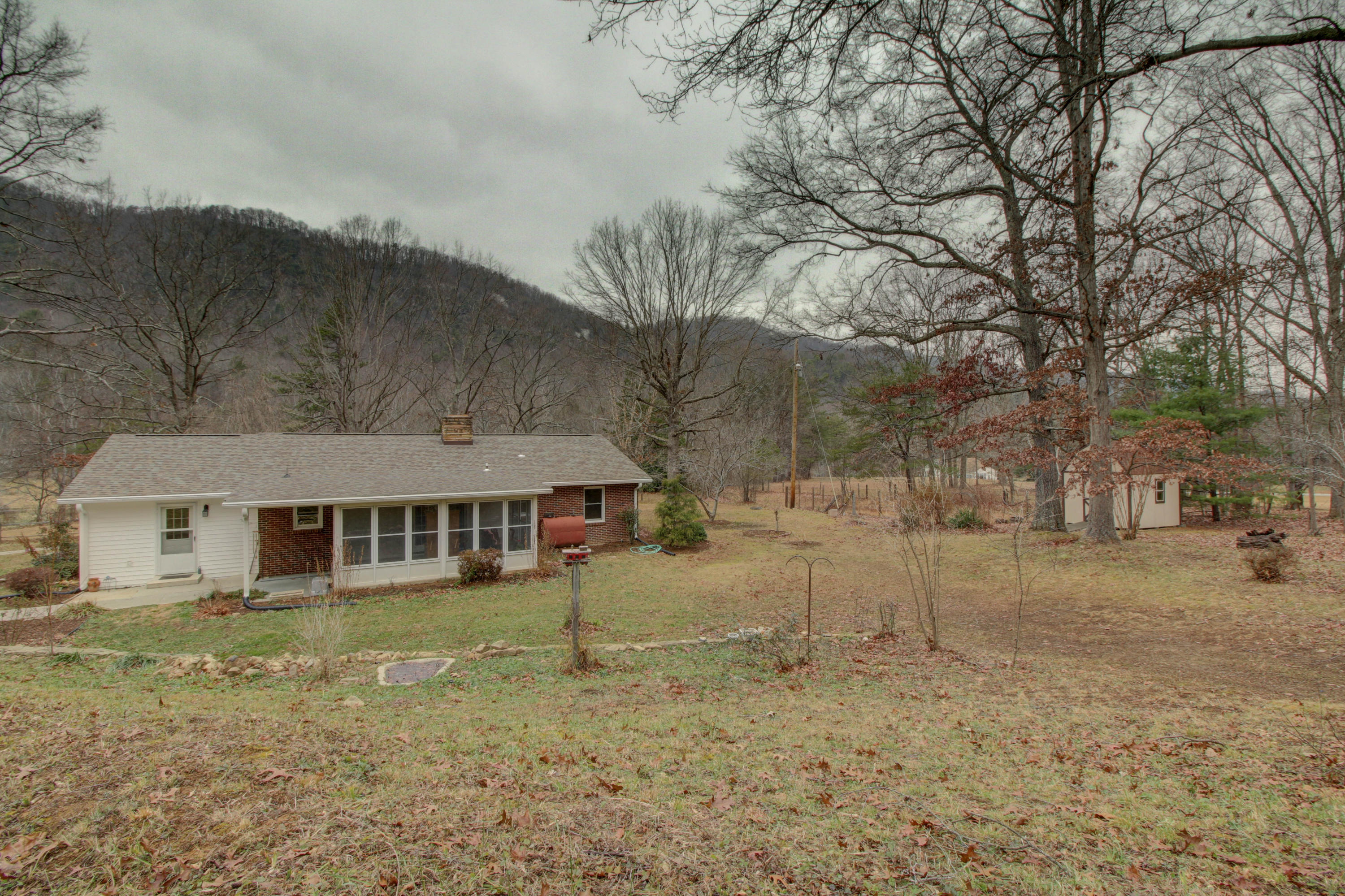 5562 Bradshaw Road Salem, VA 24153 - Photo 28 of 35 Back