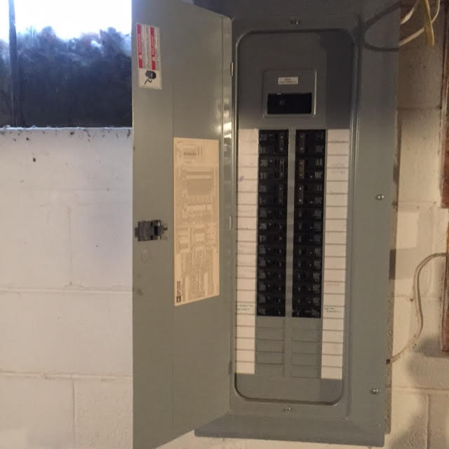 5562 Bradshaw Road Salem, VA 24153 - Photo 31 of 35 200 Amp