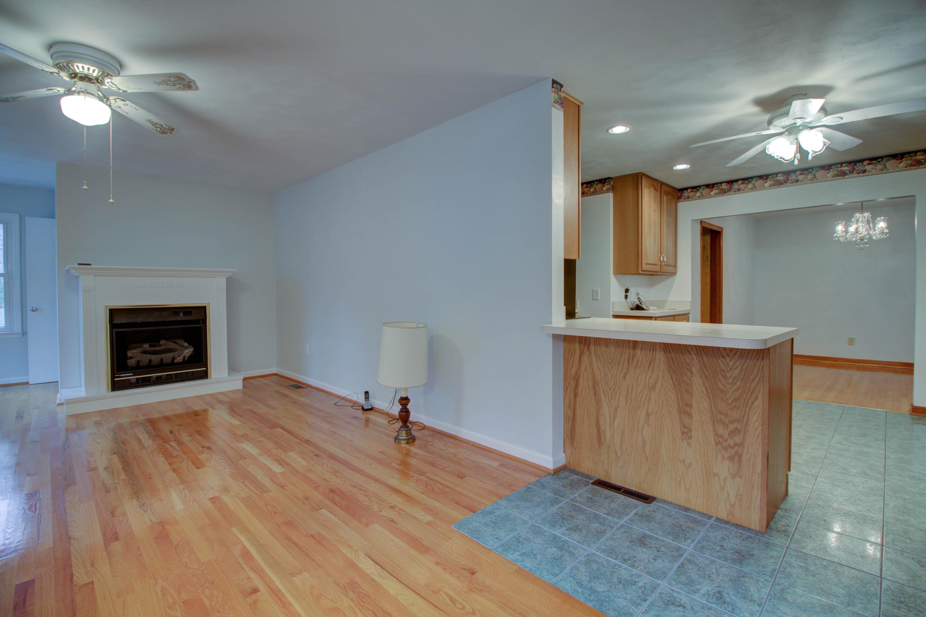 5562 Bradshaw Road Salem, VA 24153 - Photo 8 of 35 Family Room to Kitchen
