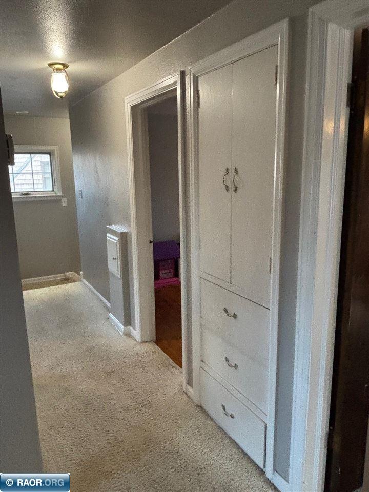 805 Minnesota Street Hibbing, MN 55746 - Photo 20 of 32