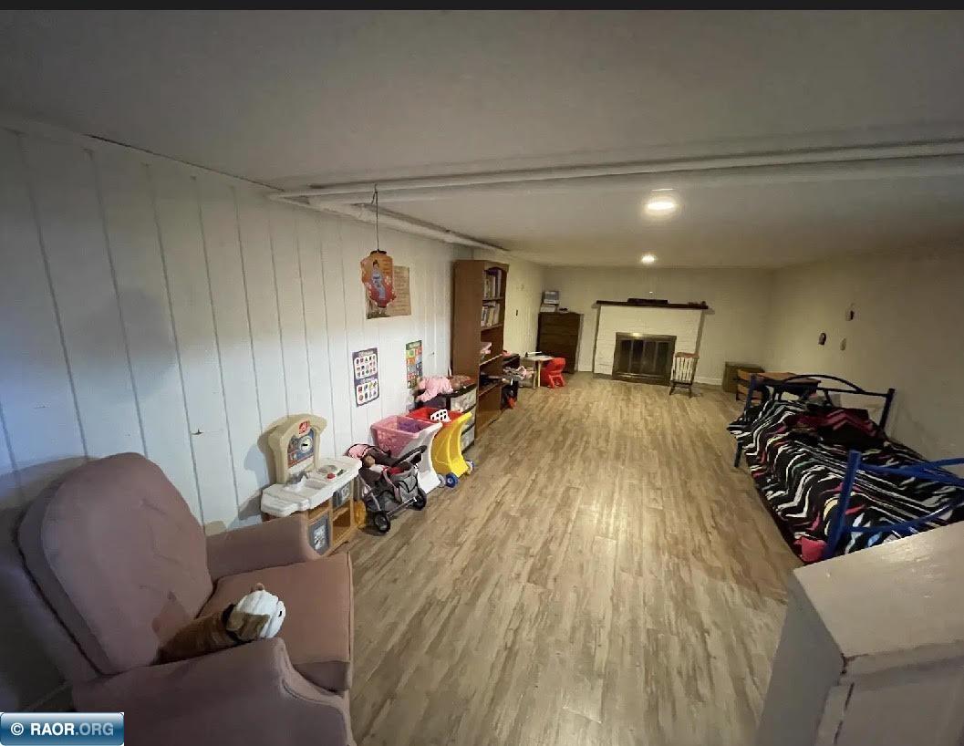 805 Minnesota Street Hibbing, MN 55746 - Photo 28 of 32
