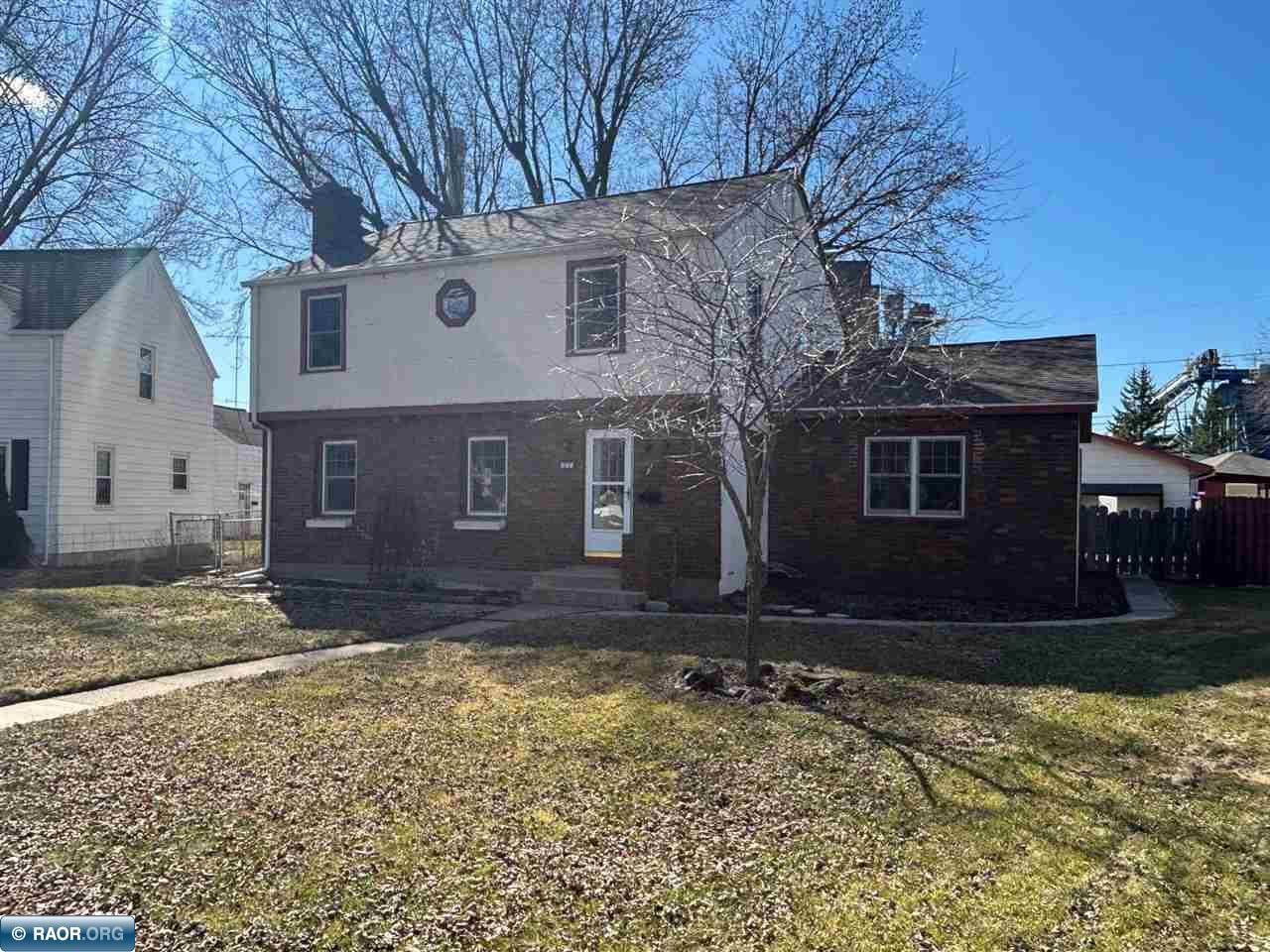 805 Minnesota Street Hibbing, MN 55746 - Photo 30 of 32