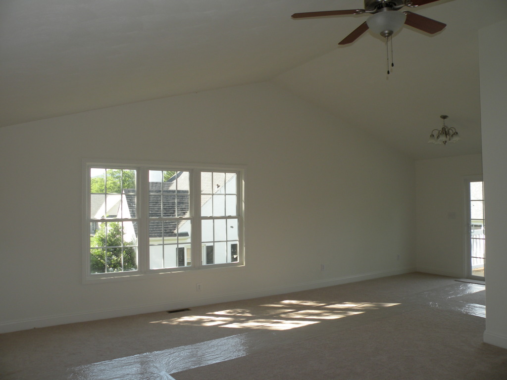 5537 Cove Road Roanoke, VA 24019 - Photo 5 of 28 a view of an empty room with a window