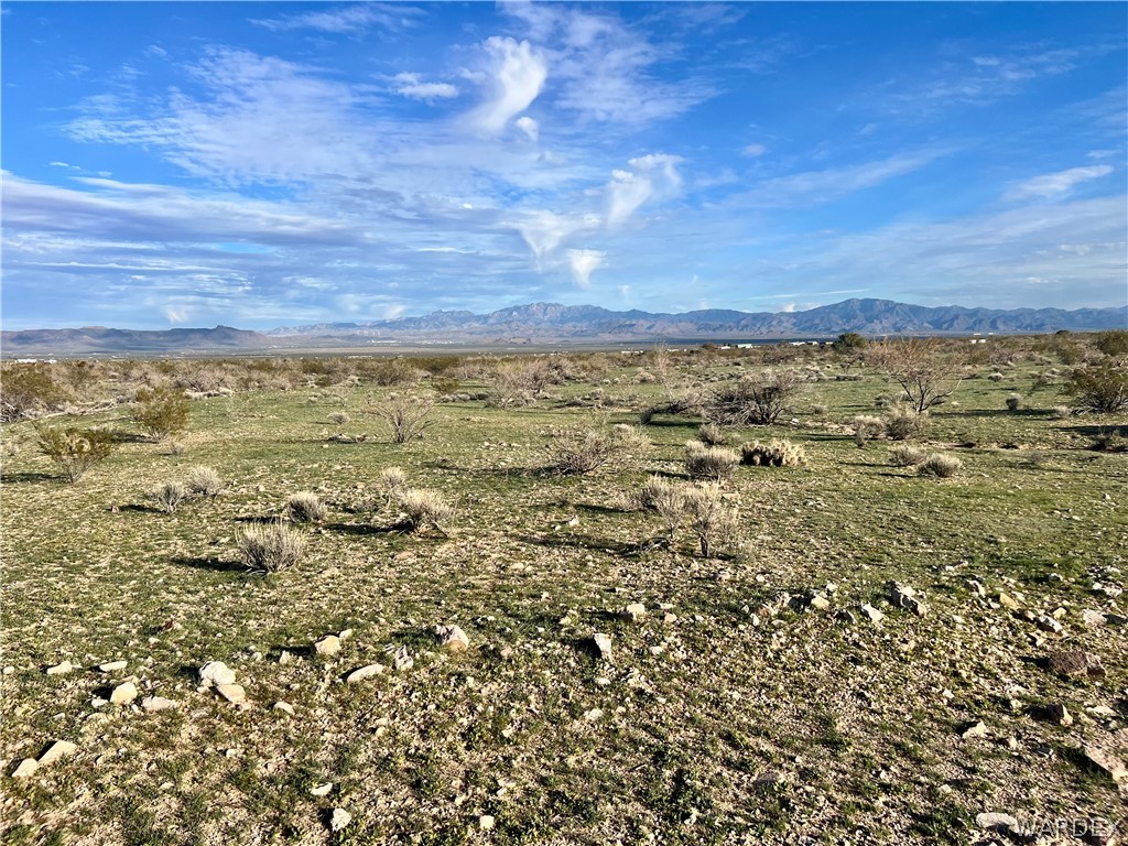 2884 Naco Road Golden Valley, AZ 86413 - Photo 1 of 14 View of mountain backdrop