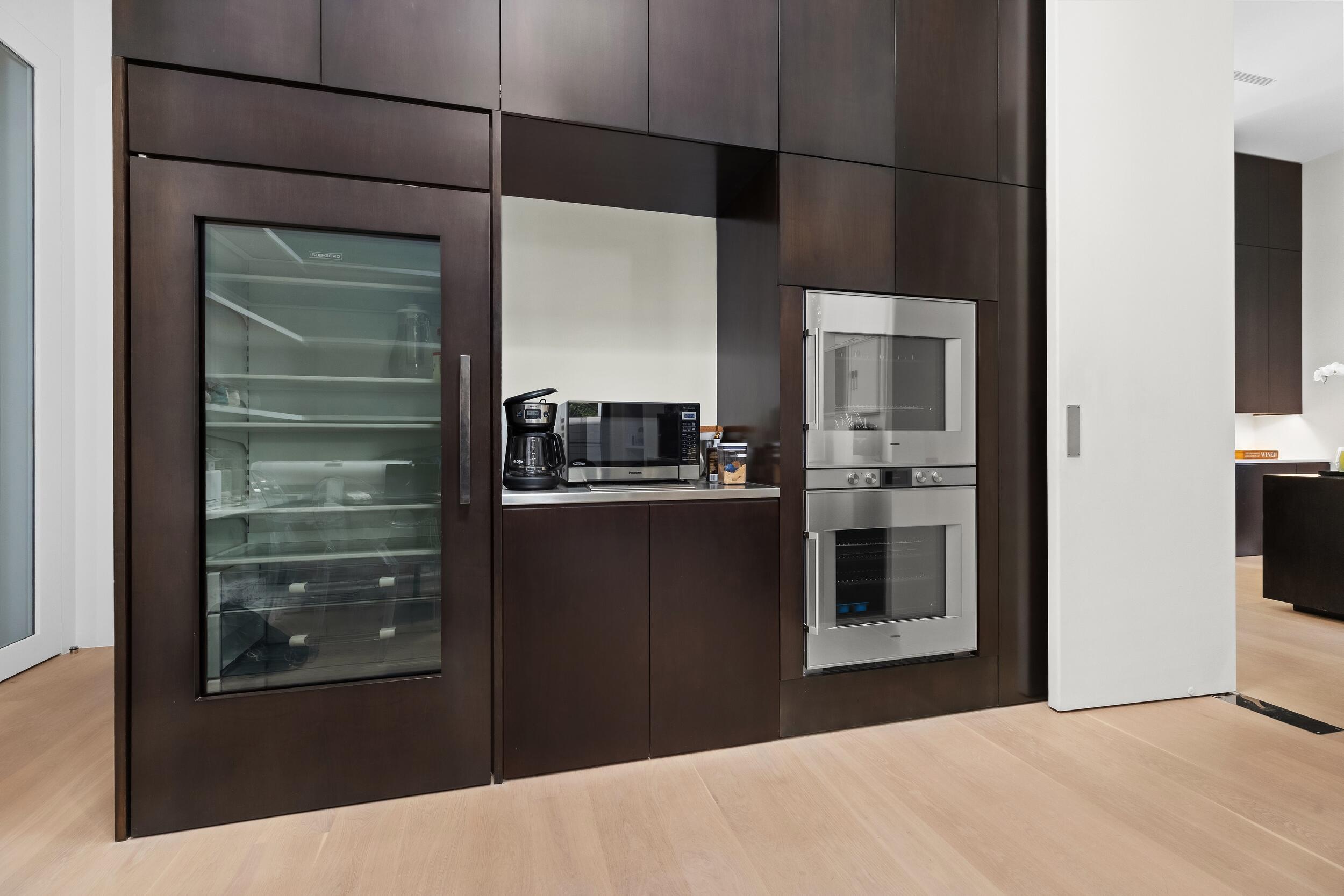 241 Jungle Road Palm Beach, FL 33480 - Photo 28 of 96 a bedroom with a bed and a television