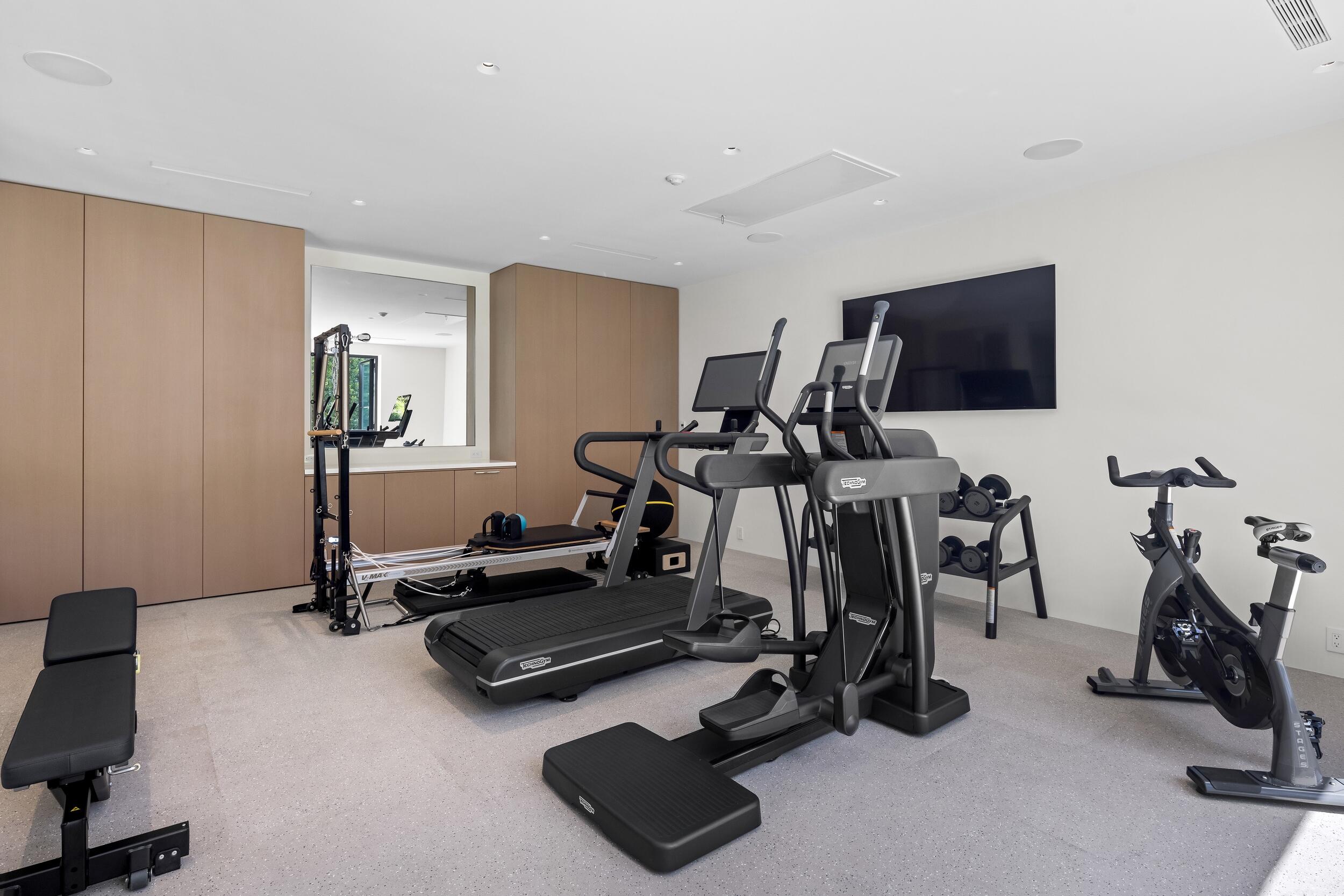 241 Jungle Road Palm Beach, FL 33480 - Photo 42 of 96 Gym