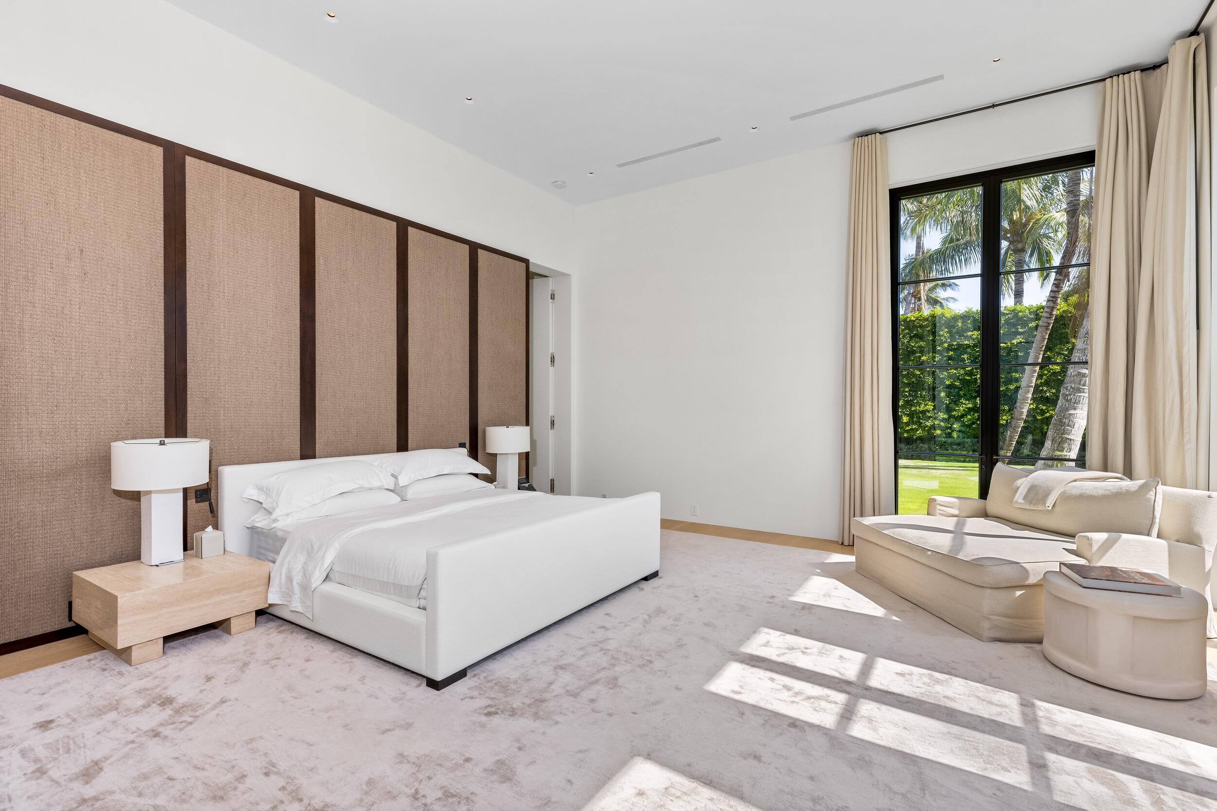 241 Jungle Road Palm Beach, FL 33480 - Photo 48 of 96 Primary Suite