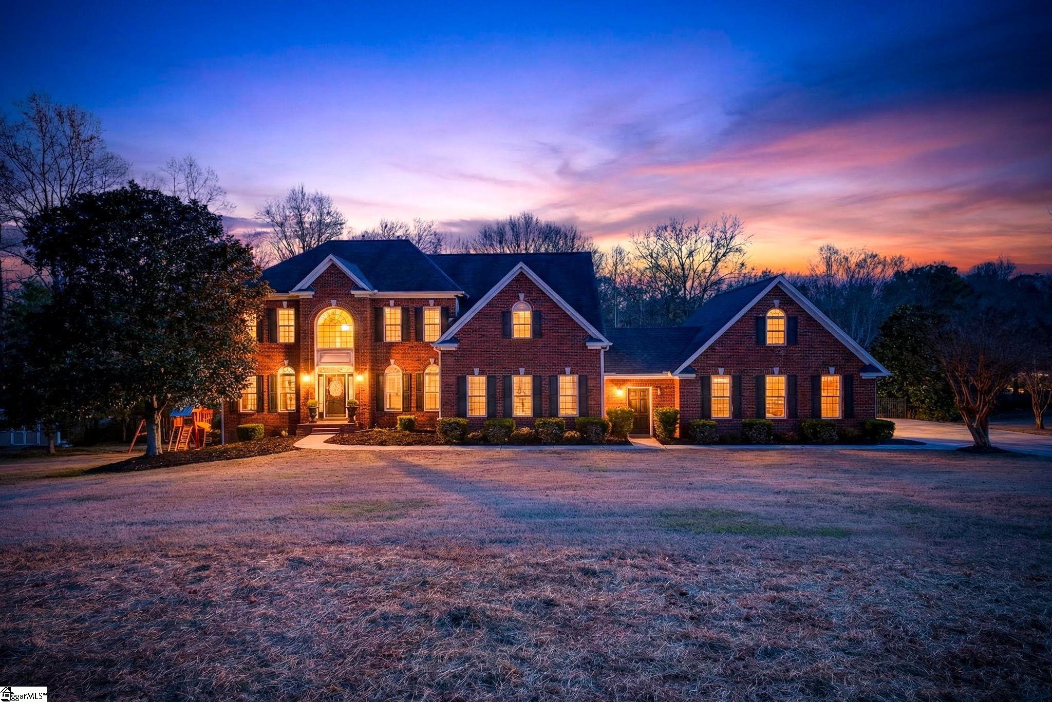 200 Ridge Bay Court Greenville, SC 29611 - Photo 2 of 50