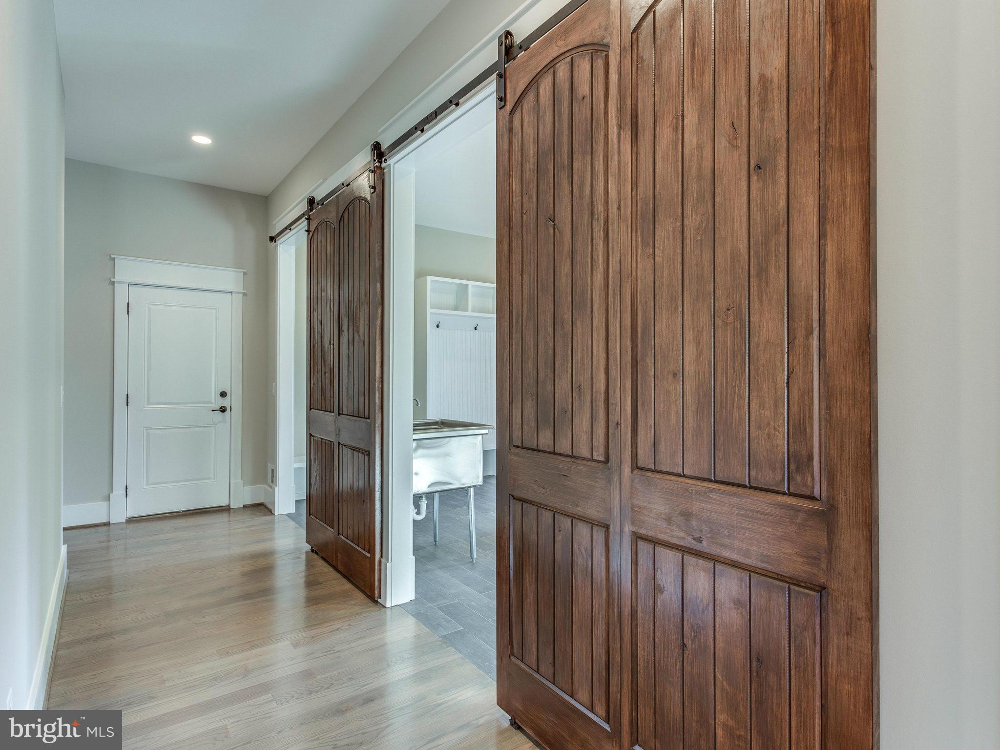 1826 Birch Road McLean, VA 22101 - Photo 15 of 29 Interior (General)