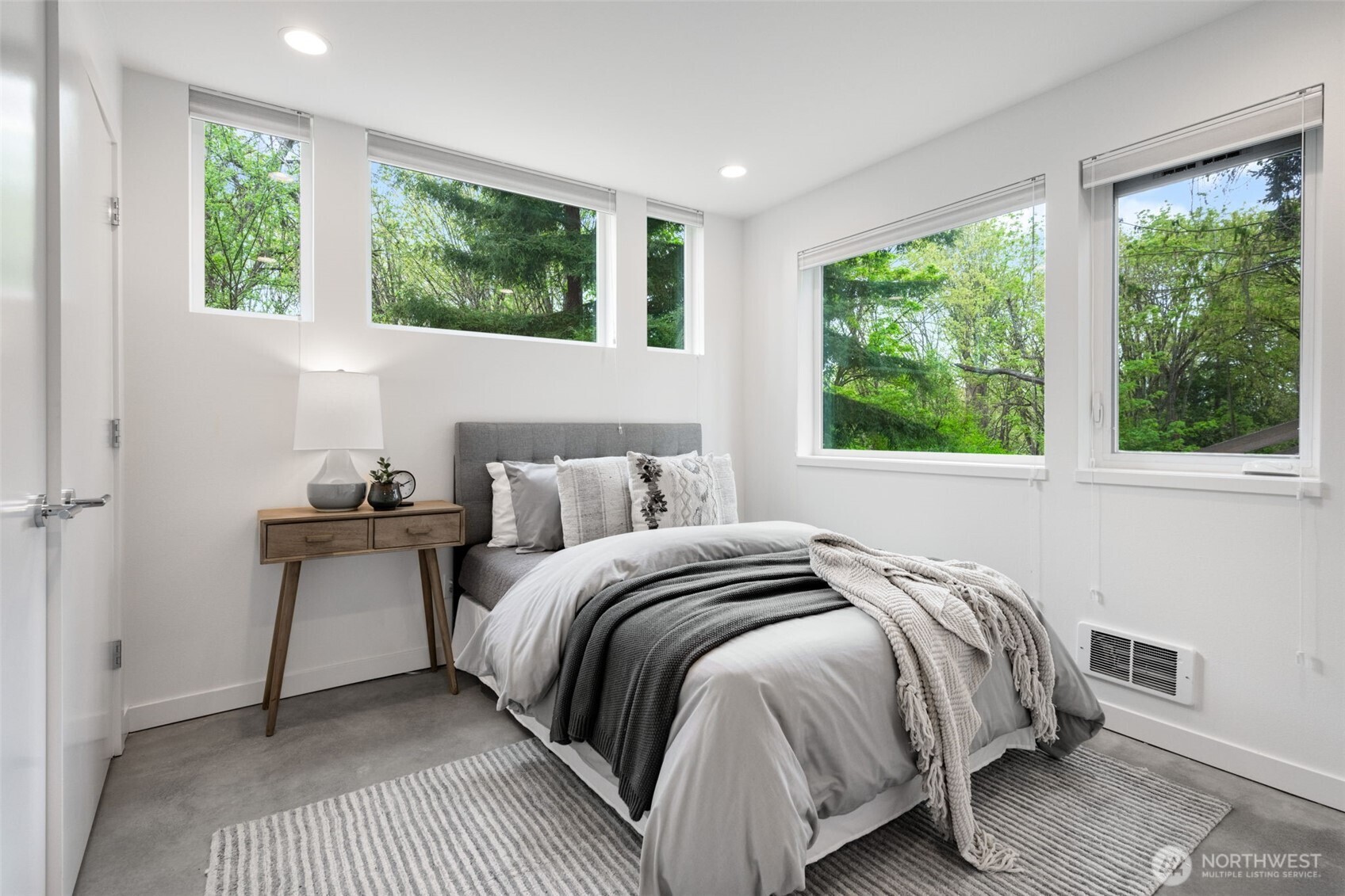 2619 Southwest Adams Street Seattle, WA 98126 - Photo 21 of 31