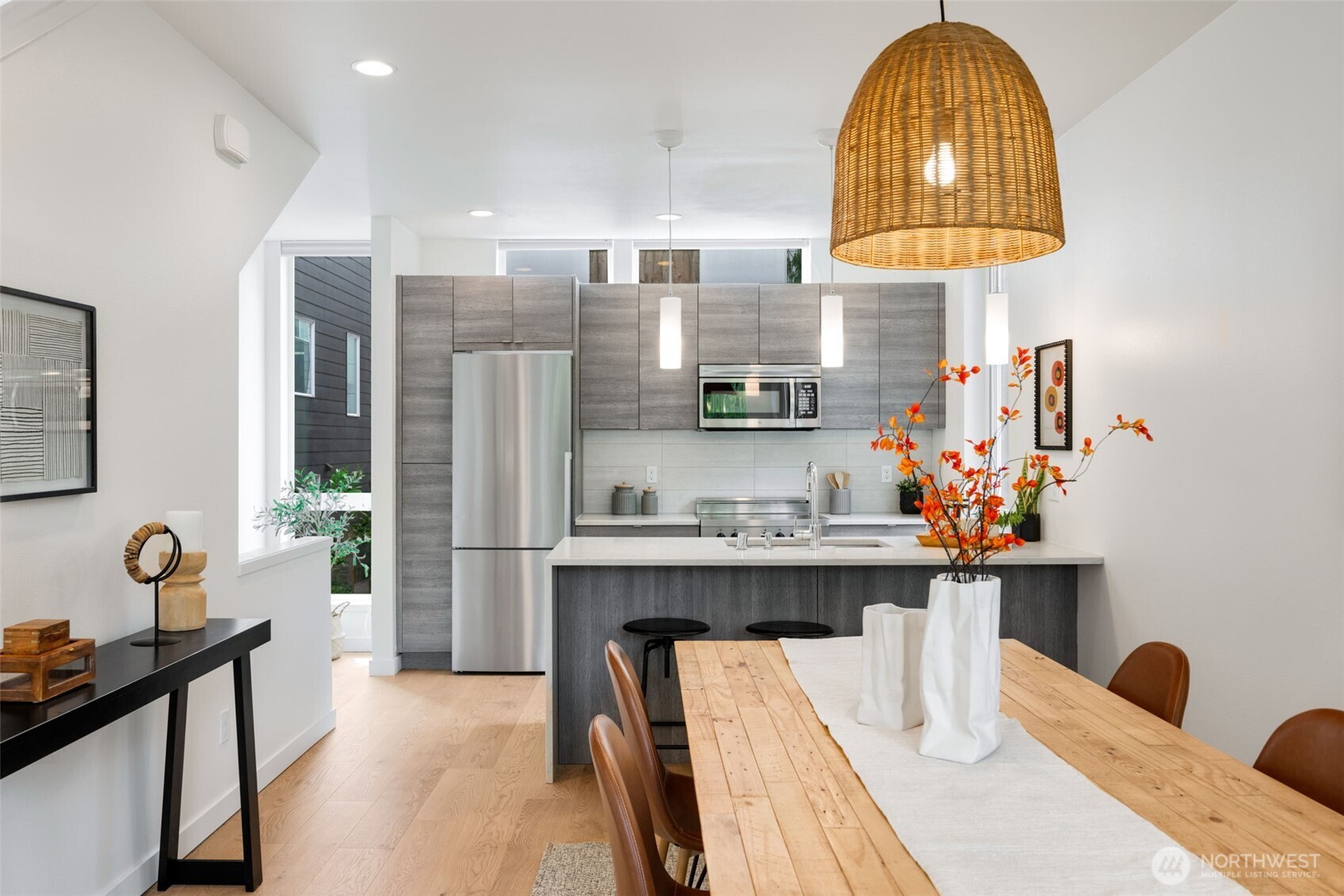 2619 Southwest Adams Street Seattle, WA 98126 - Photo 10 of 31