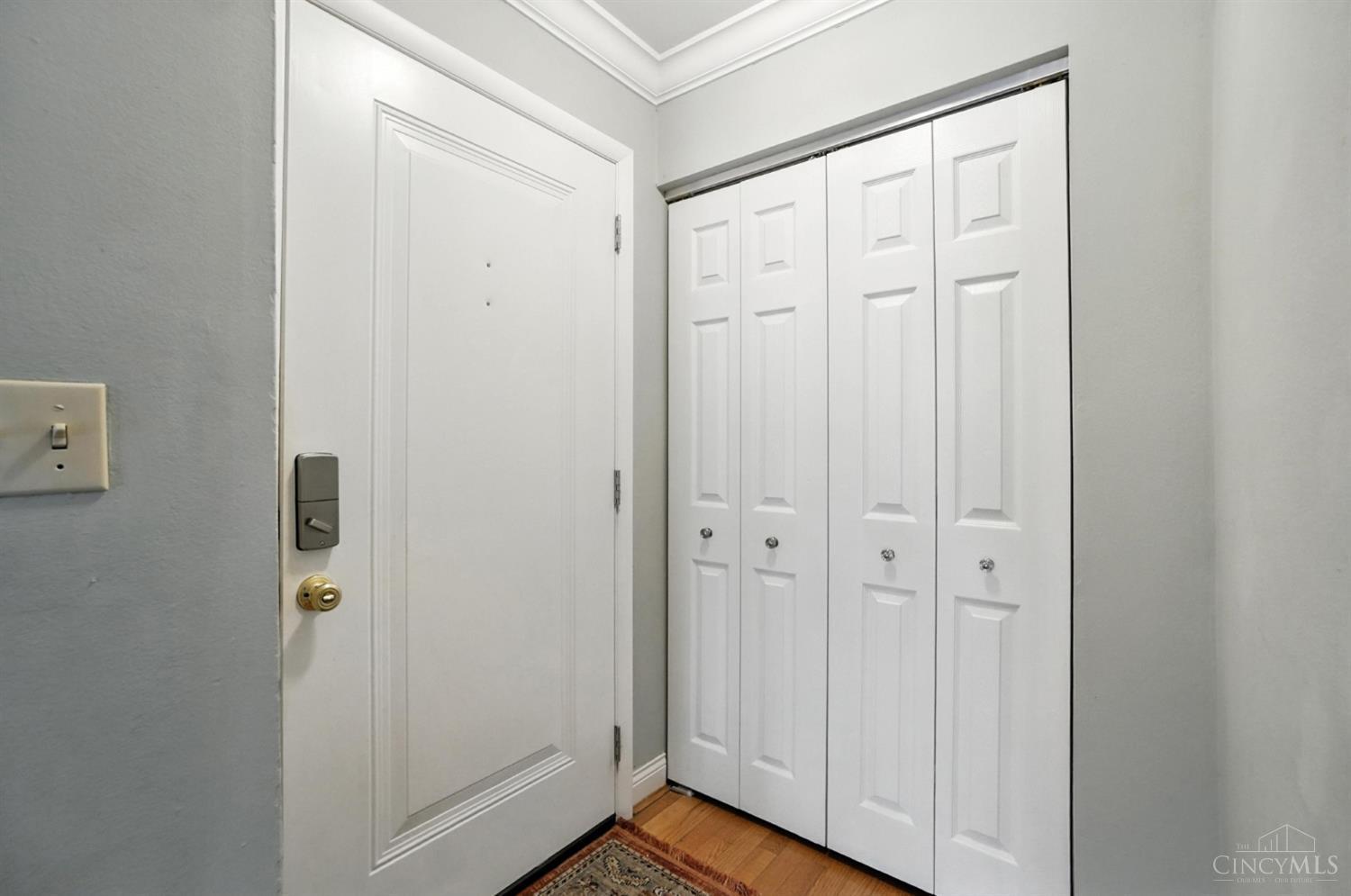 2270 Madison Road, Unit 1B Cincinnati, OH 45208 - Photo 7 of 53