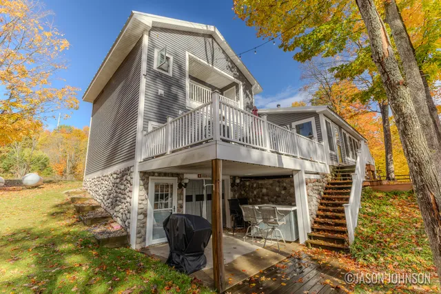 $649,900 | 23941 Beers Road, Mesick, MI 49668