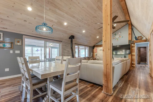 $649,900 | 23941 Beers Road, Mesick, MI 49668