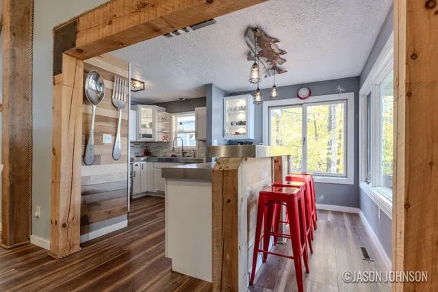 $649,900 | 23941 Beers Road, Mesick, MI 49668