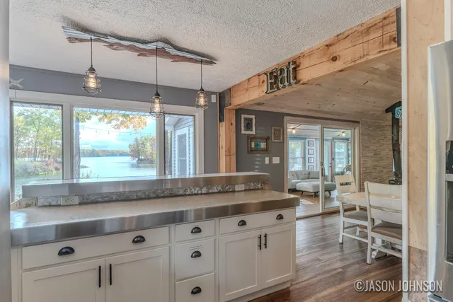 $649,900 | 23941 Beers Road, Mesick, MI 49668